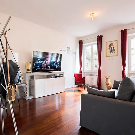 Daire Matteucci Prestige House